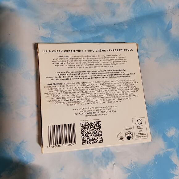 NIB Iconic London Lip and cheek cream Trio .10oz - Picture 3 of 5